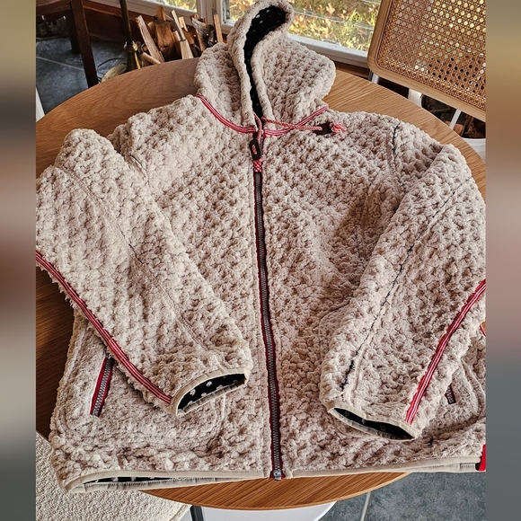 Austrian skiwear company Almgwand reversible ski jacket/ fleece & navy polkdot - Picture 5 of 16